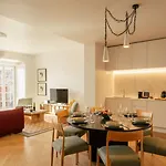 Ando Living - Fanqueiros House Appartement