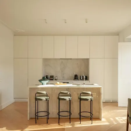 Ando Living - Fanqueiros House *